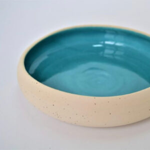 Bol ''galet'' bleu clair Homatino Ceramics (15.5cm x 4cm)
